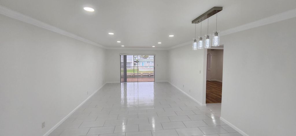 Photo of 117 Lehane Terrace #203, North Palm Beach, FL 33408 (MLS # R10995775)