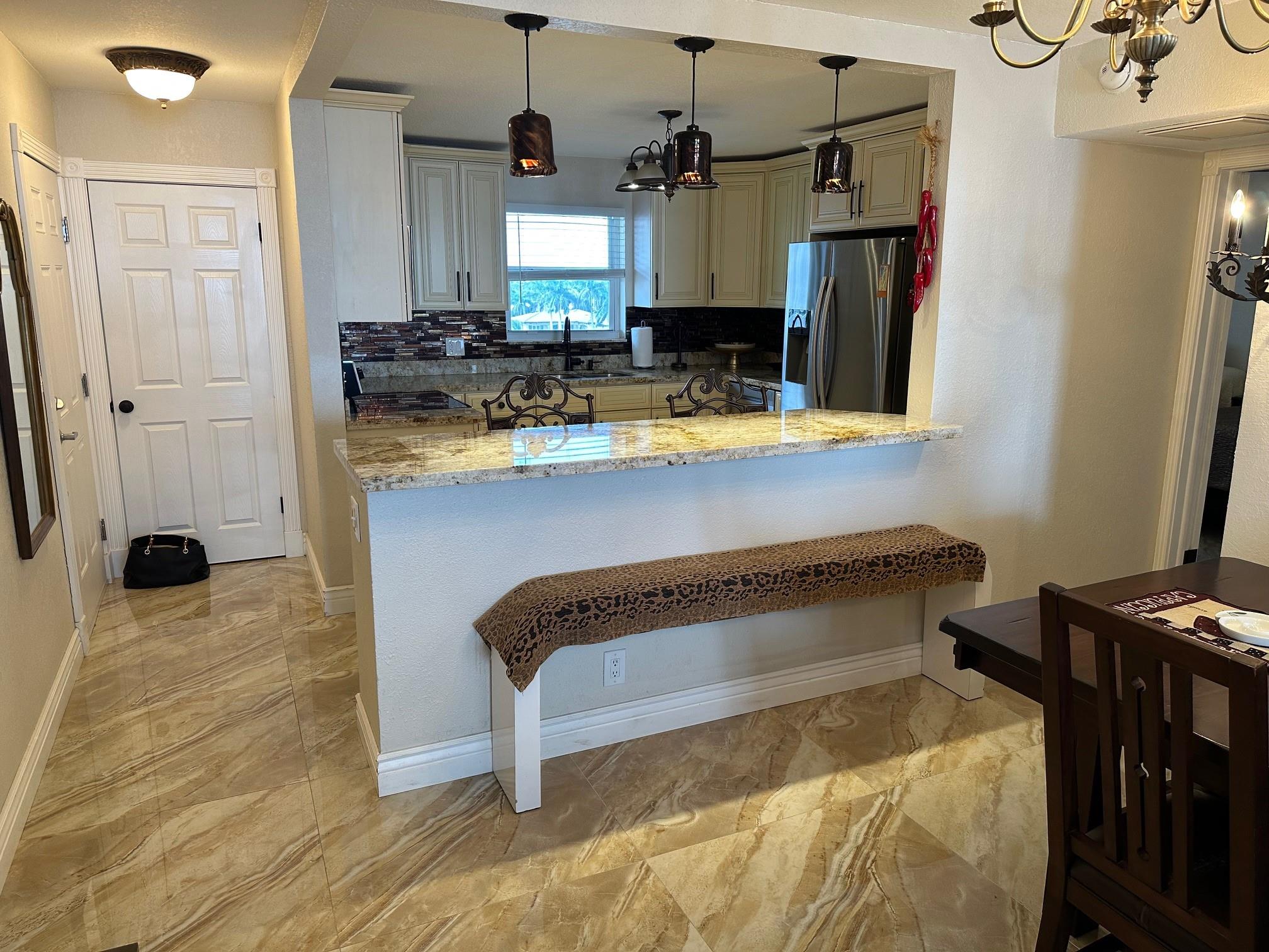 Hillsboro Le Baron Condo - Residential Lease