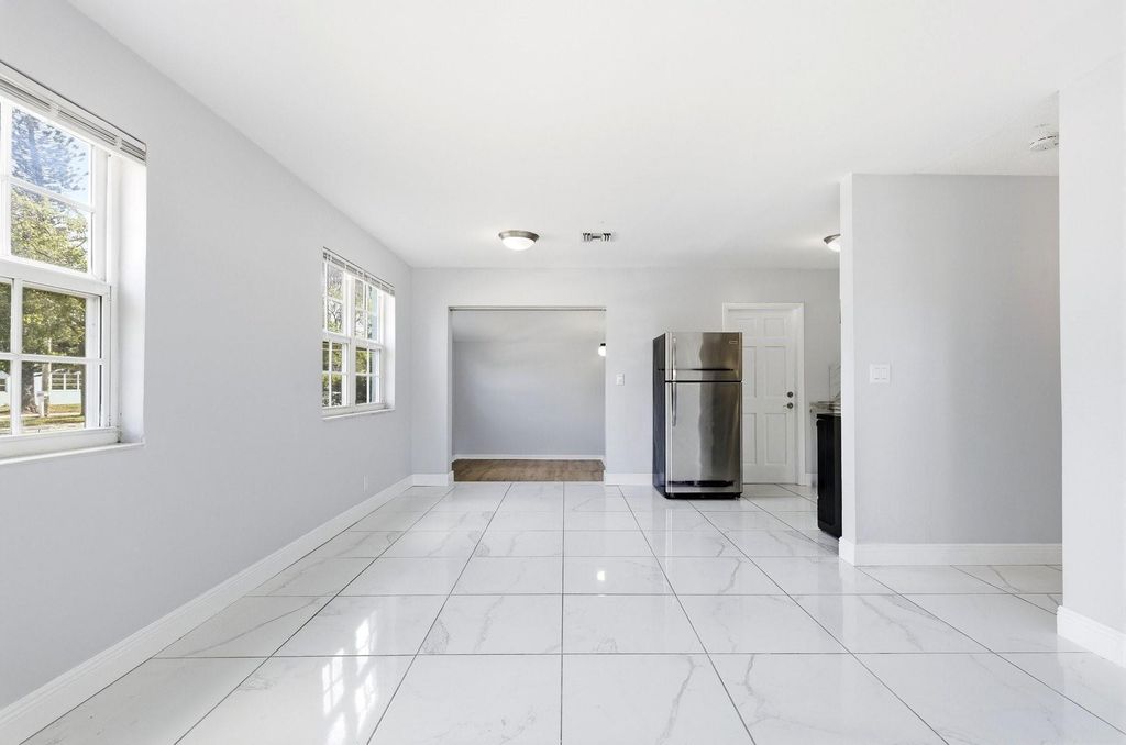 Photo of 5961 NW 42nd Avenue, Fort Lauderdale, FL 33319 (MLS # F10552738)