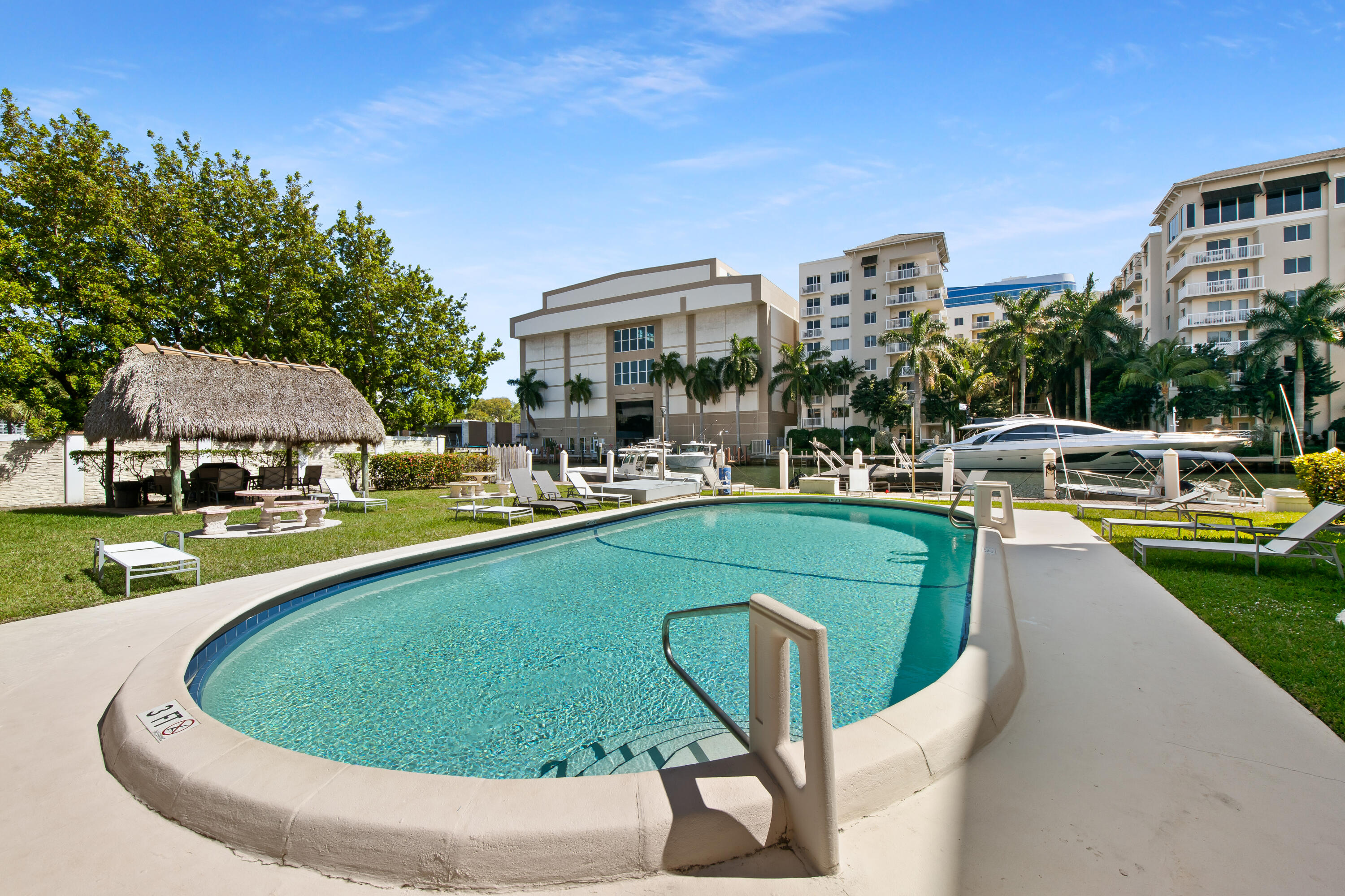 CARAVEL CONDOMINIUM APARTMENTS - Residential