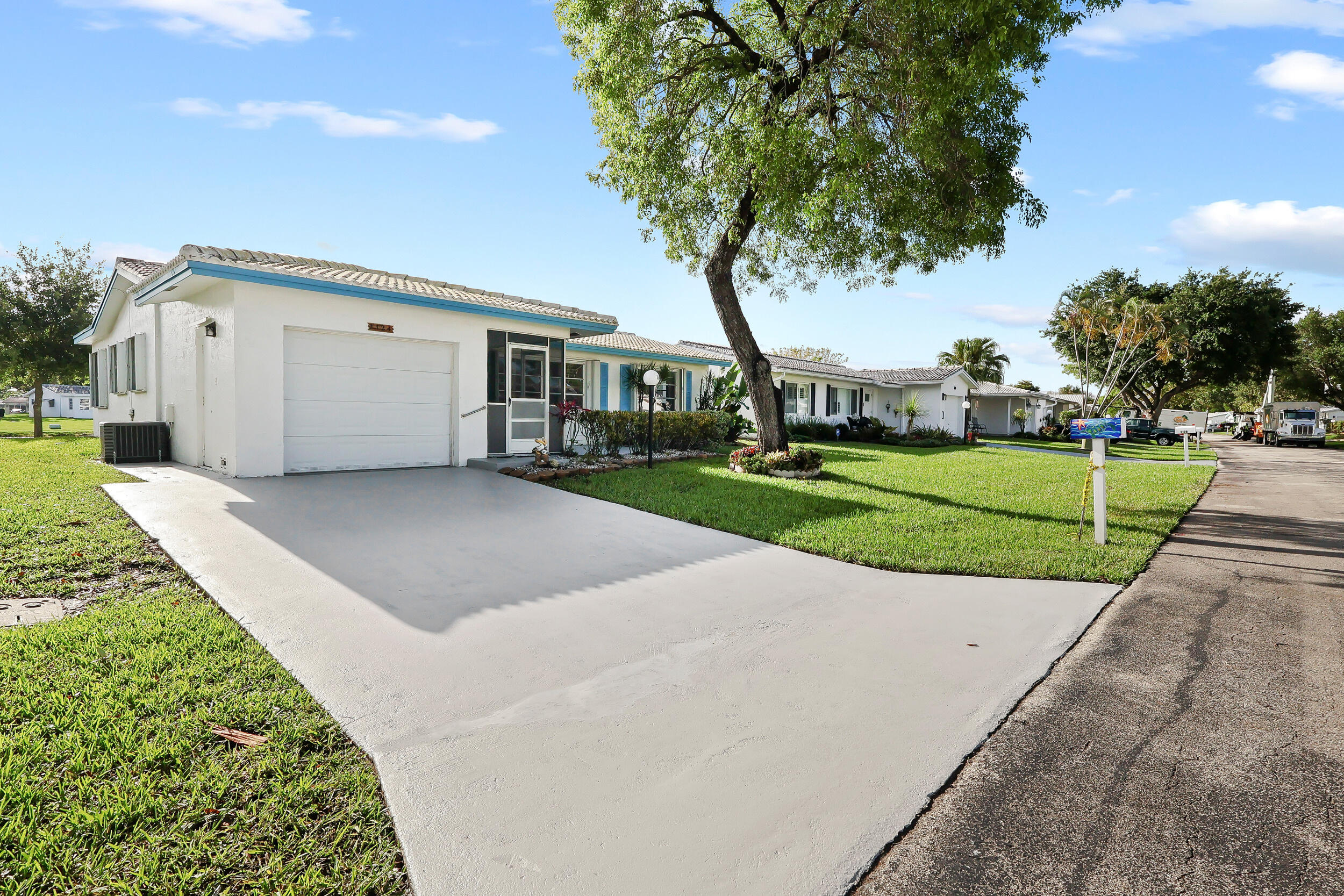 LAUDERDALE WEST SEC 4 - Residential