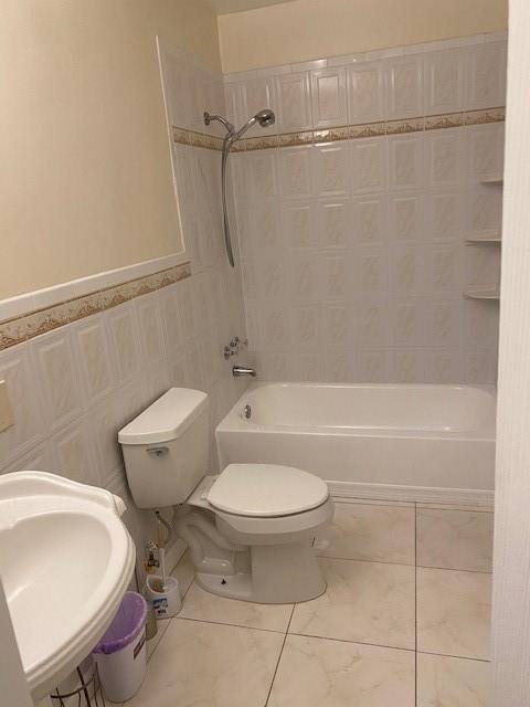 Lances Manor - Residential Lease