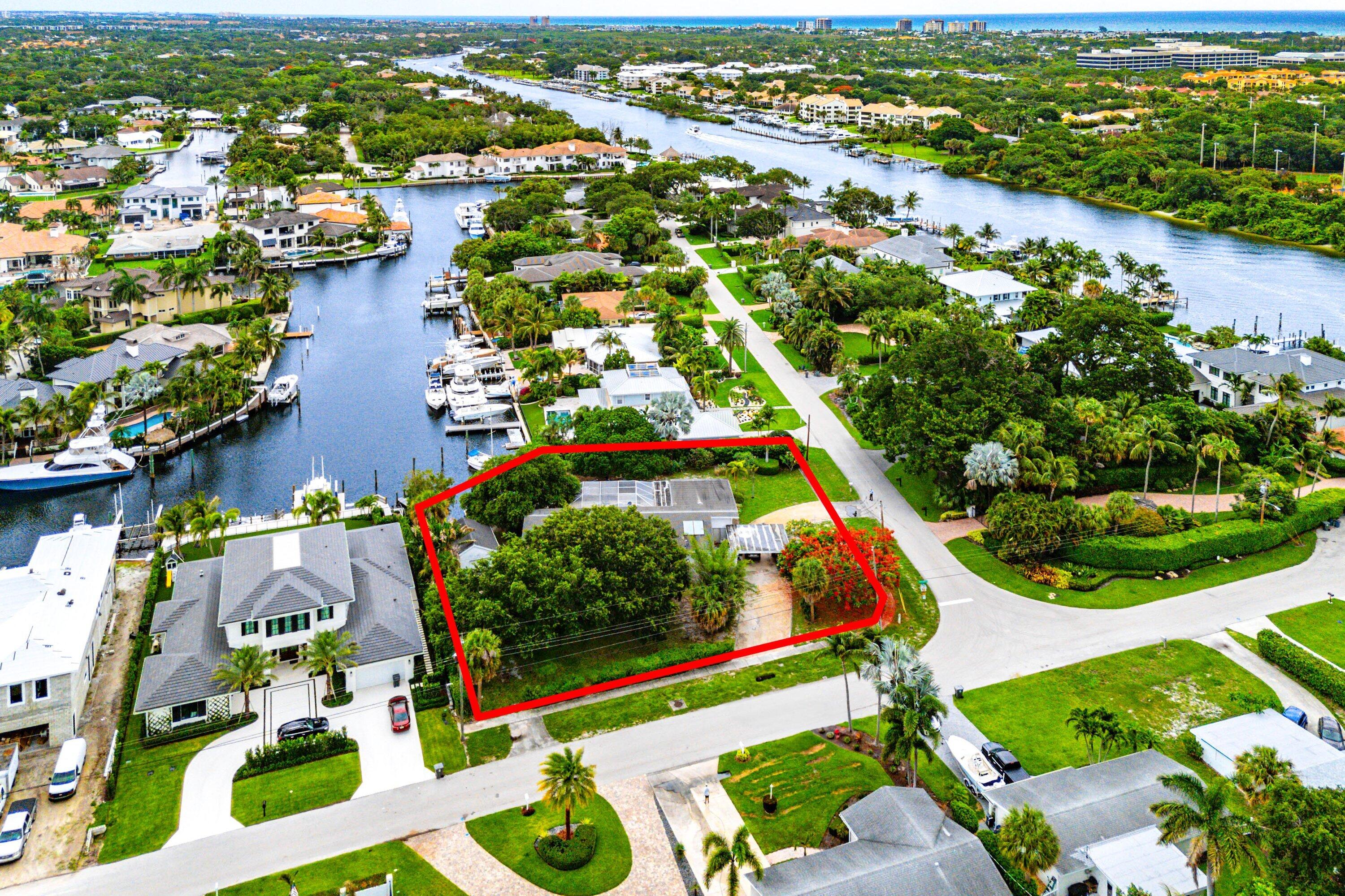 12019 N Edgewater Drive