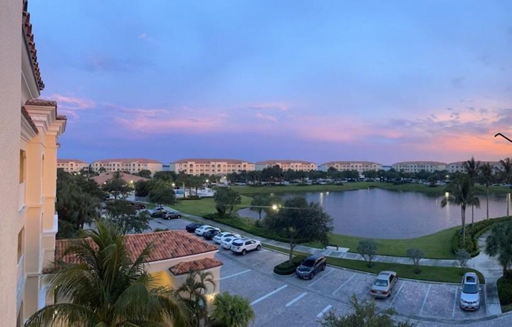 Photo of 13 Harbour Isle Drive W #Ph2, Fort Pierce, FL 34949 (MLS # B26014402)