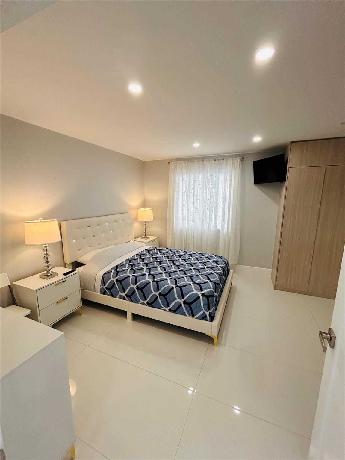 51-42-26-HD-1210 - Residential