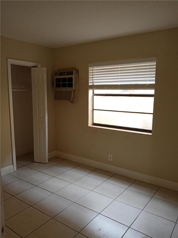 El Sol At Main Street Con - Residential Lease