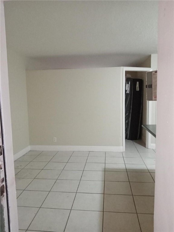 El Sol At Main Street Con - Residential Lease