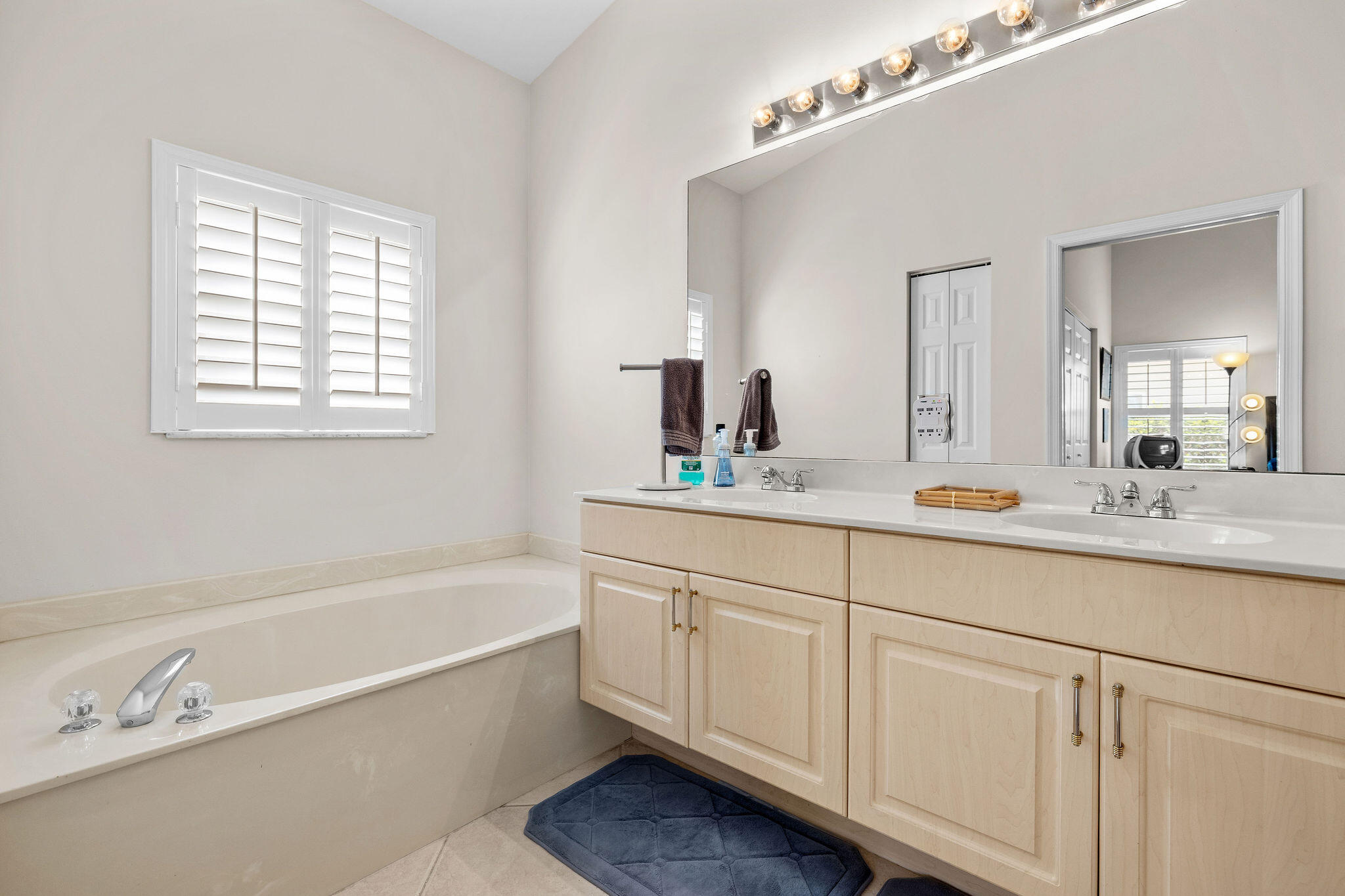 CASCADES AT ST LUCIE WEST PHASE 1 - Residential