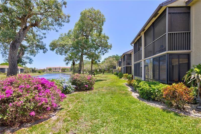 MEADOWRIDGE EAST - Residential