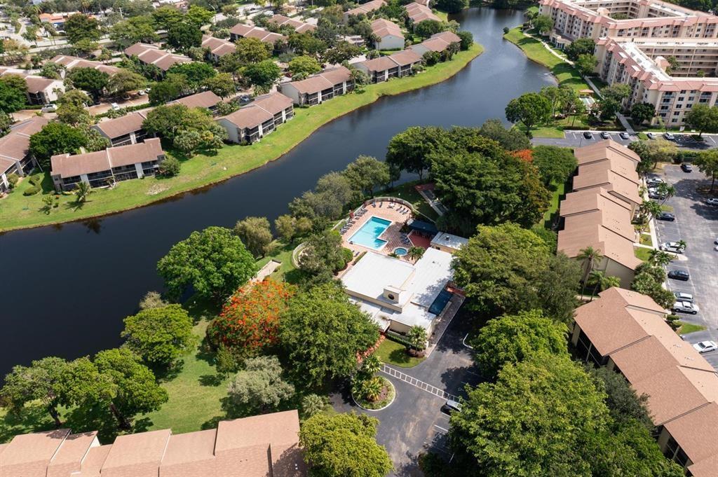 MEADOWRIDGE EAST - Residential