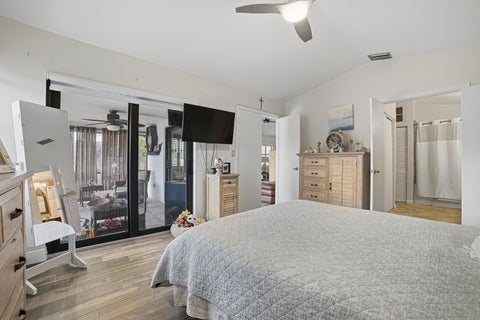 Tiny photo for 501 Lakeside Circle, Sunrise, FL 33326 (MLS # B26086187)
