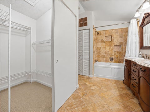 Tiny photo for 501 Lakeside Circle, Sunrise, FL 33326 (MLS # B26086187)