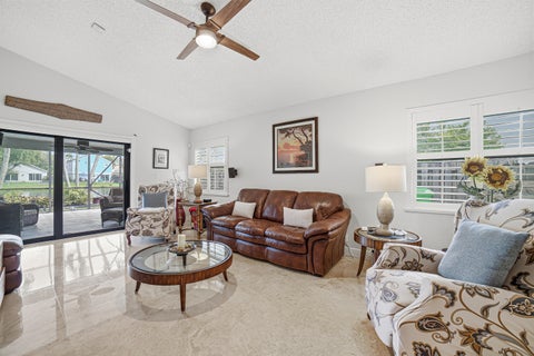 Tiny photo for 501 Lakeside Circle, Sunrise, FL 33326 (MLS # B26086187)