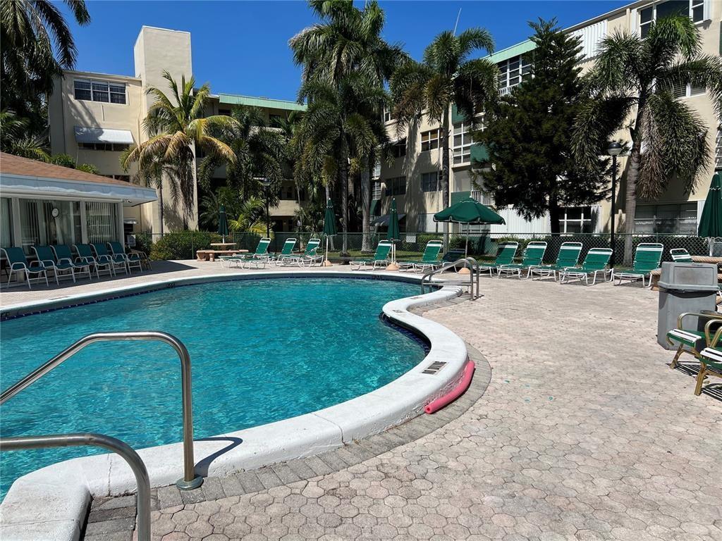 1333 E Hallandale Beach Blvd 113