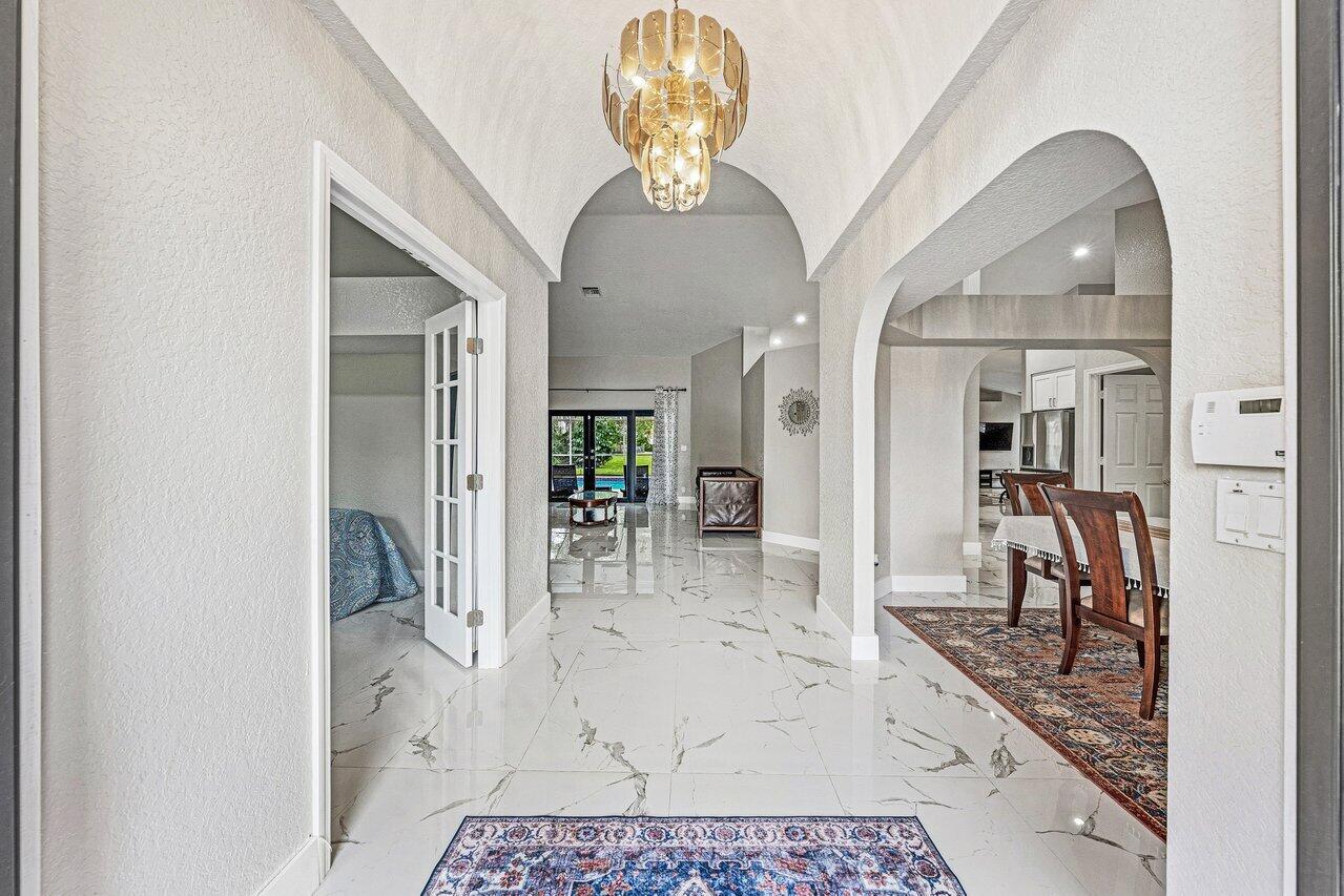 GREENVIEW SHORES 1 OF WELLINGTON - Residential Lease