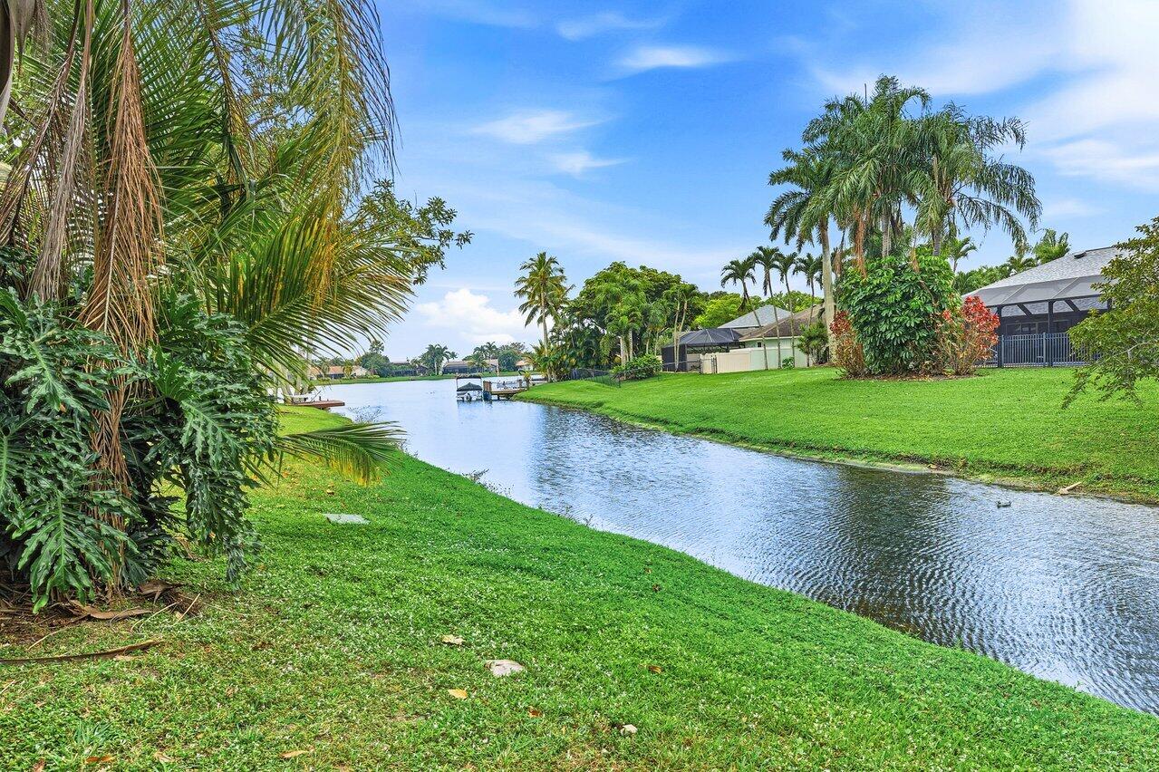 GREENVIEW SHORES 1 OF WELLINGTON - Residential Lease