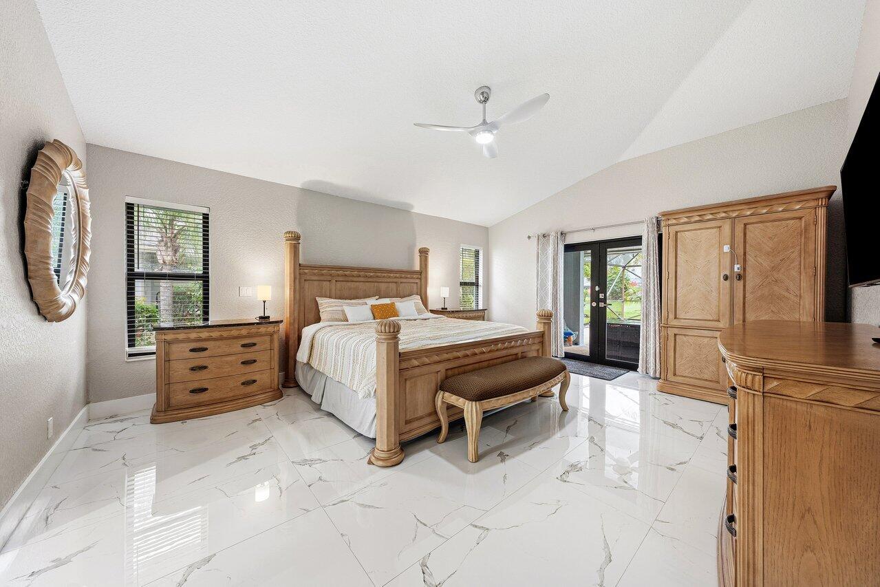 GREENVIEW SHORES 1 OF WELLINGTON - Residential Lease