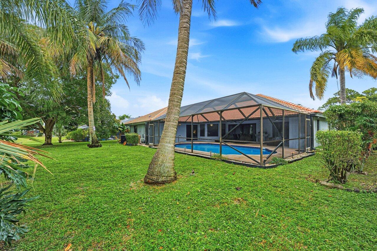 GREENVIEW SHORES 1 OF WELLINGTON - Residential Lease