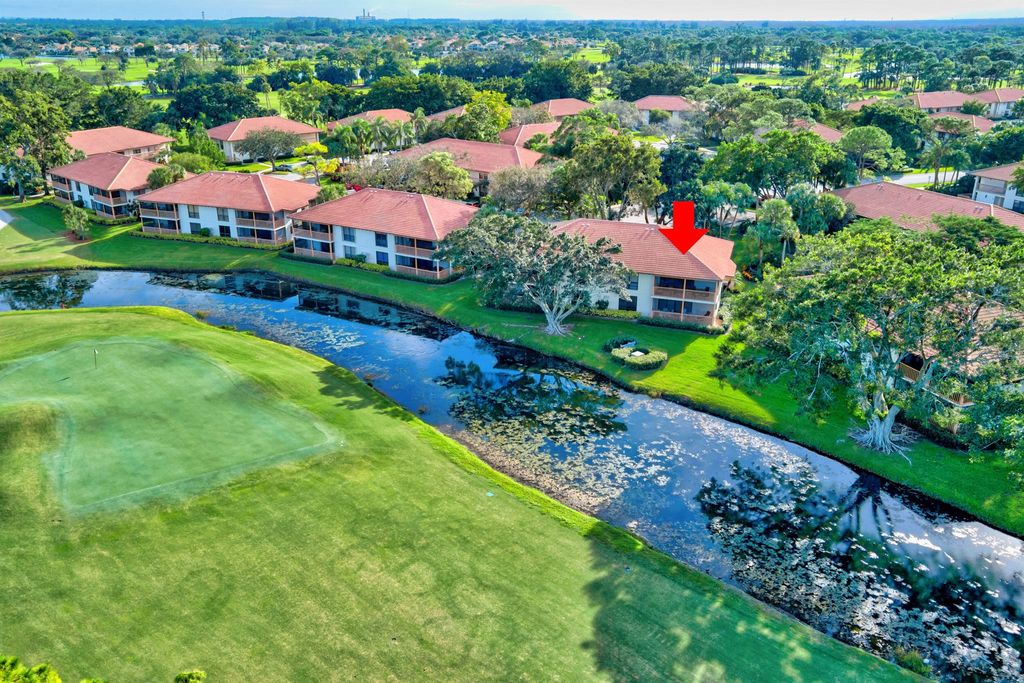 Photo of 498 Brackenwood Lane S, Palm Beach Gardens, FL 33418 (MLS # R10943243)