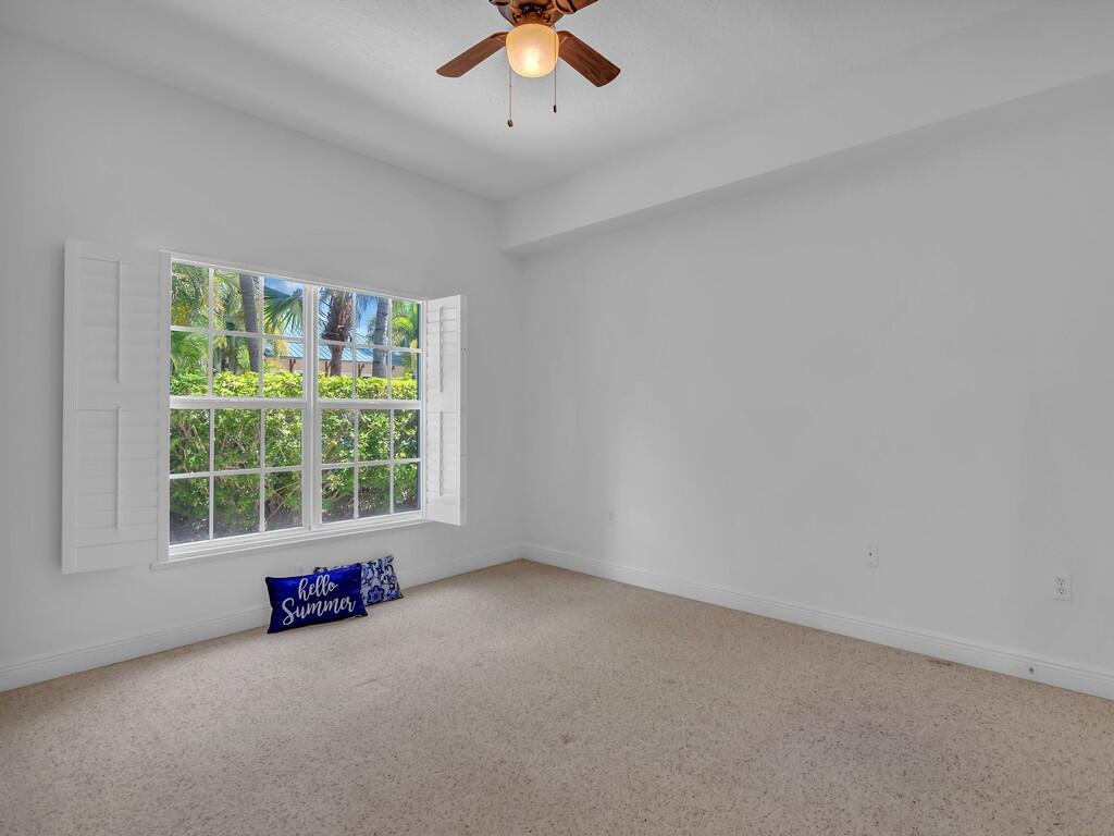 BOULEVARD VILLAS COURTSID - Residential Lease