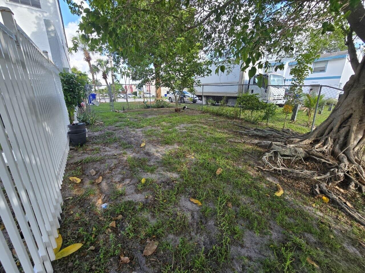 LAUDERDALE NORTH PARK SEC 5 - Residential