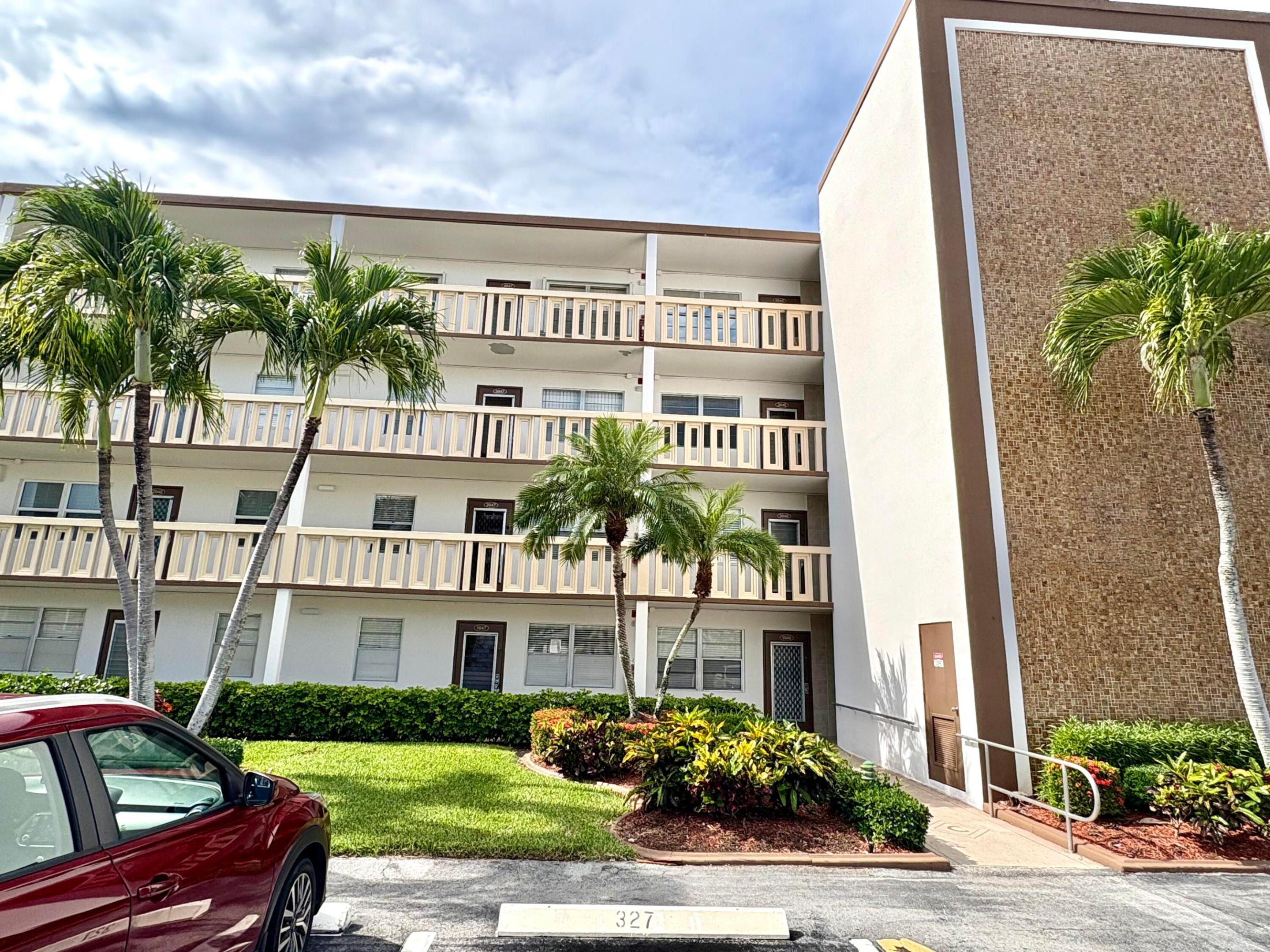 GUILDFORD AT CENTURY VILLAGE CONDO - Residential
