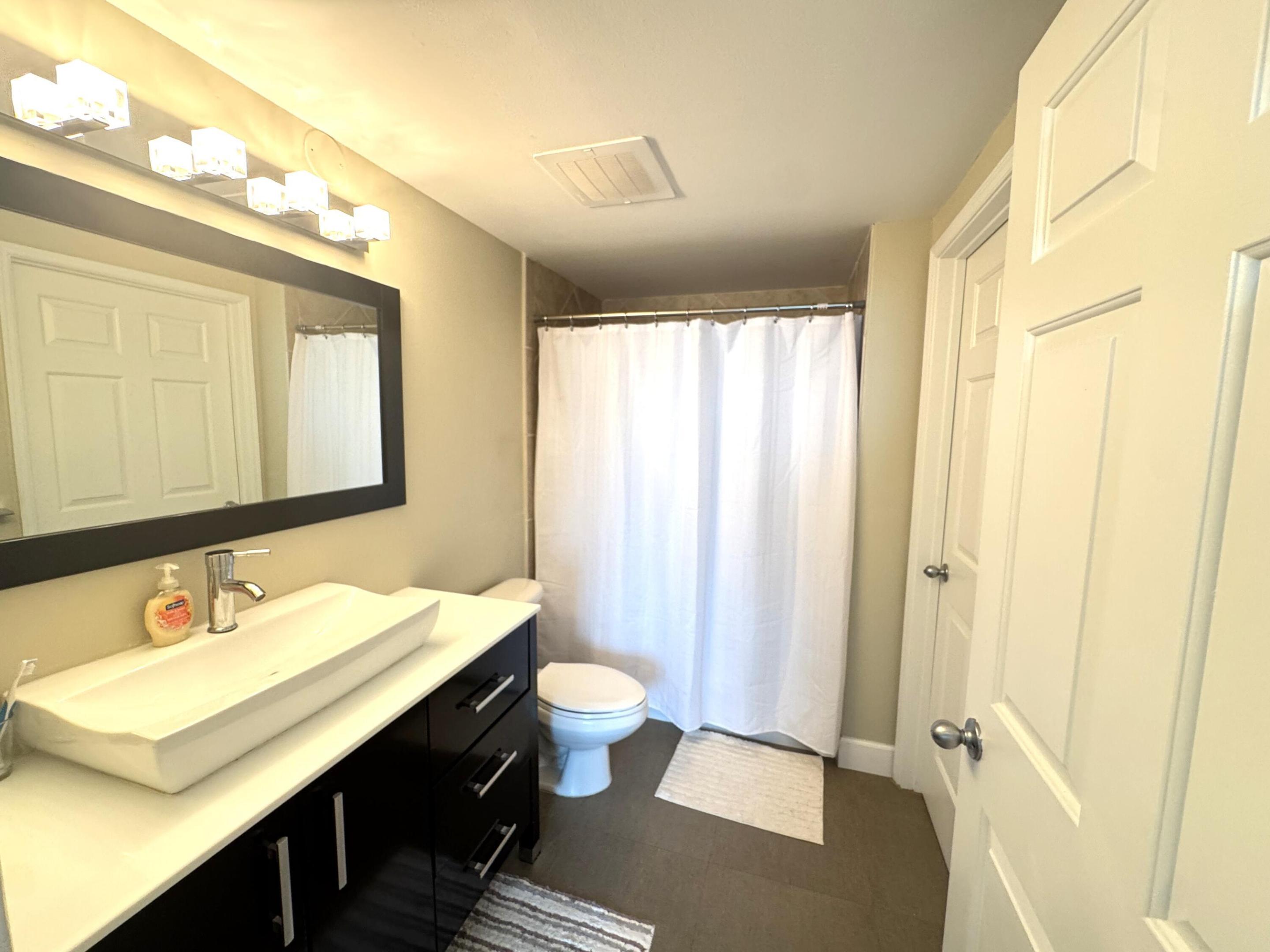 MARINA VILLAGE AT BOYNTON BEACH CONDO - Residential Lease