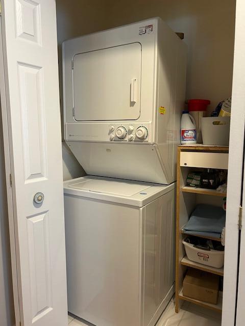 RIVERBEND CONDO - Residential