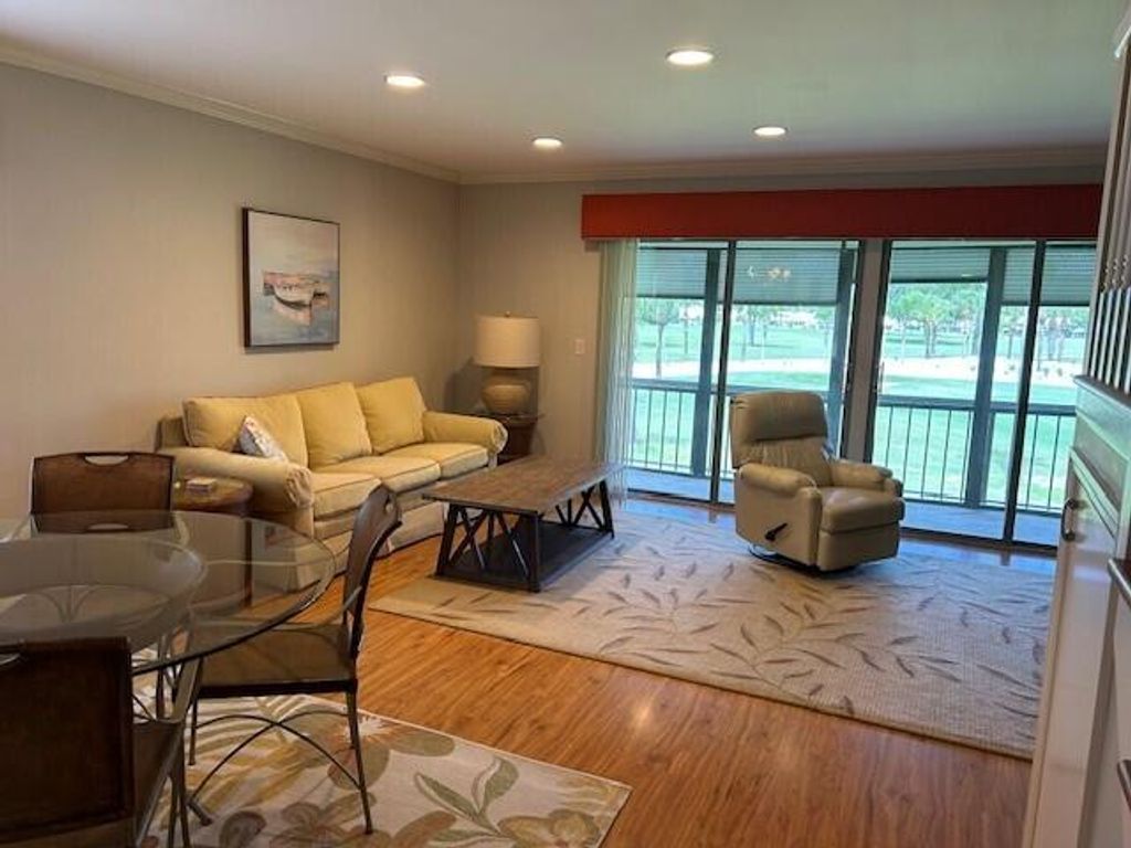 Photo of 18430 SE Wood Haven Lane #H, Jupiter, FL 33469 (MLS # R11128467)