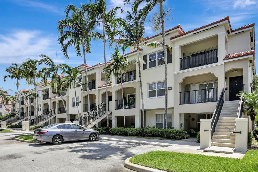 Photo of 5860 W Sample Rd #202, Coral Springs, FL 33067 (MLS # B26000472)