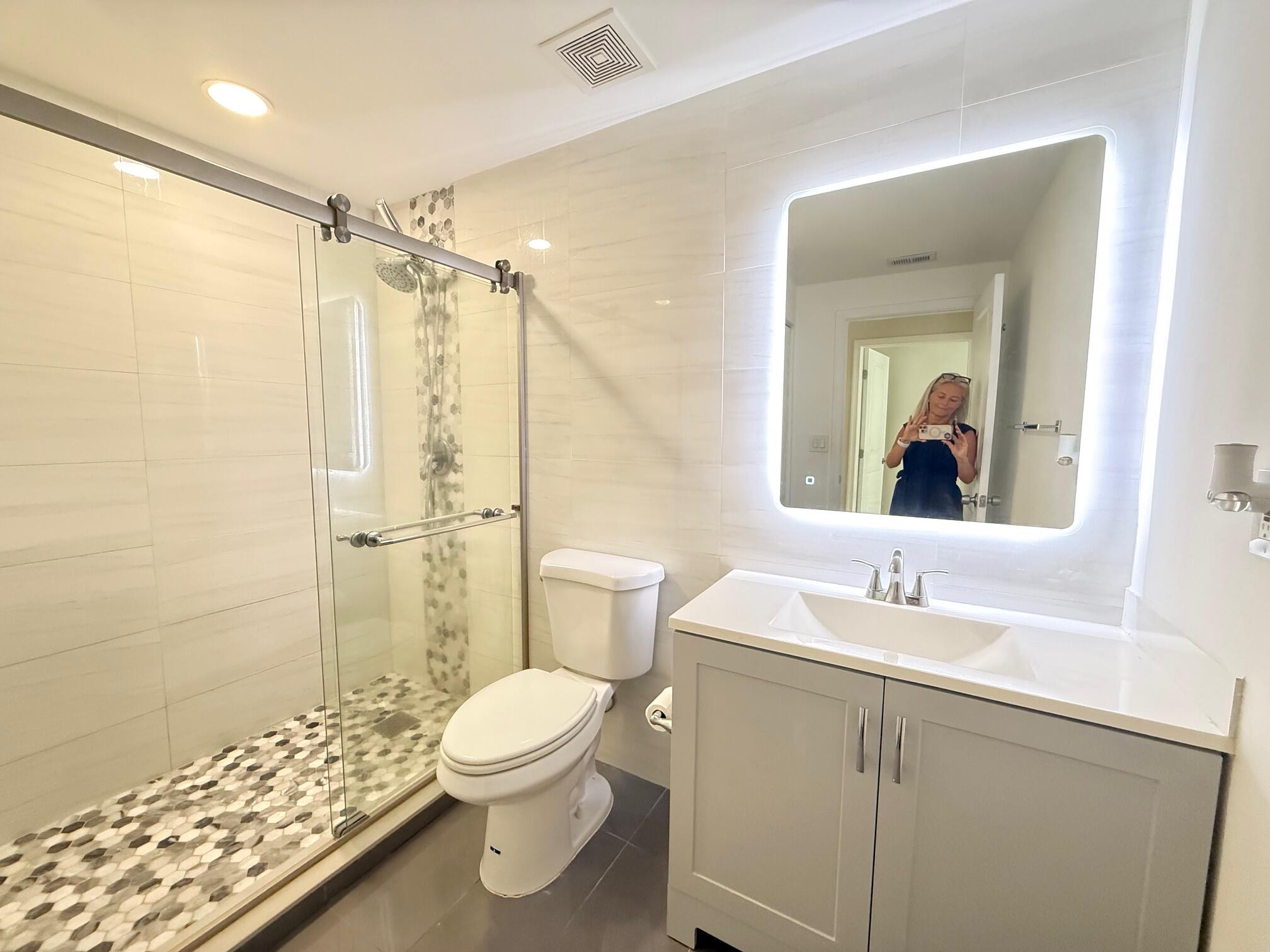 EL-AD POINCIANA CONDO - Residential Lease