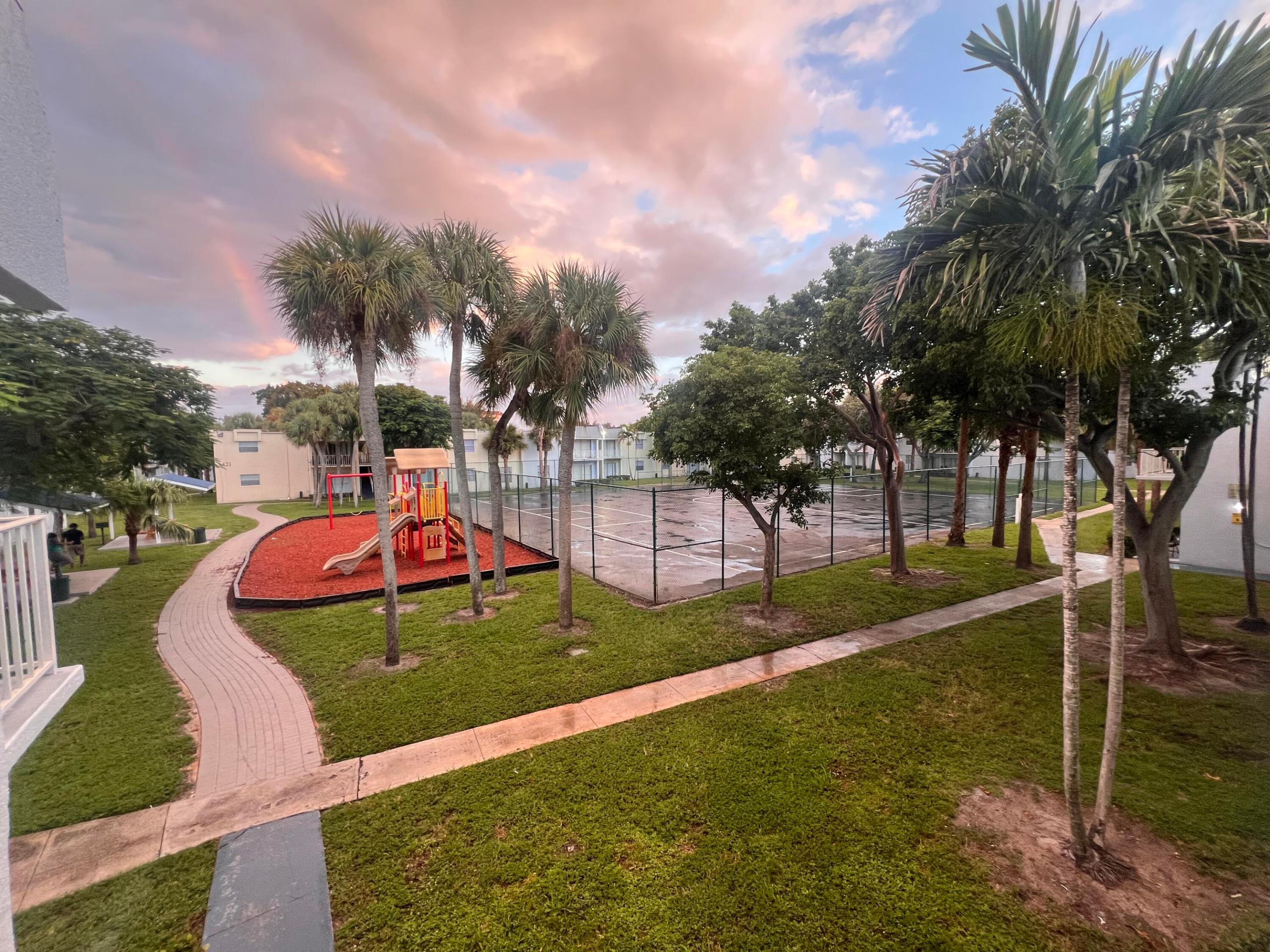 CLEAR LAKE PALMS CONDO - Residential