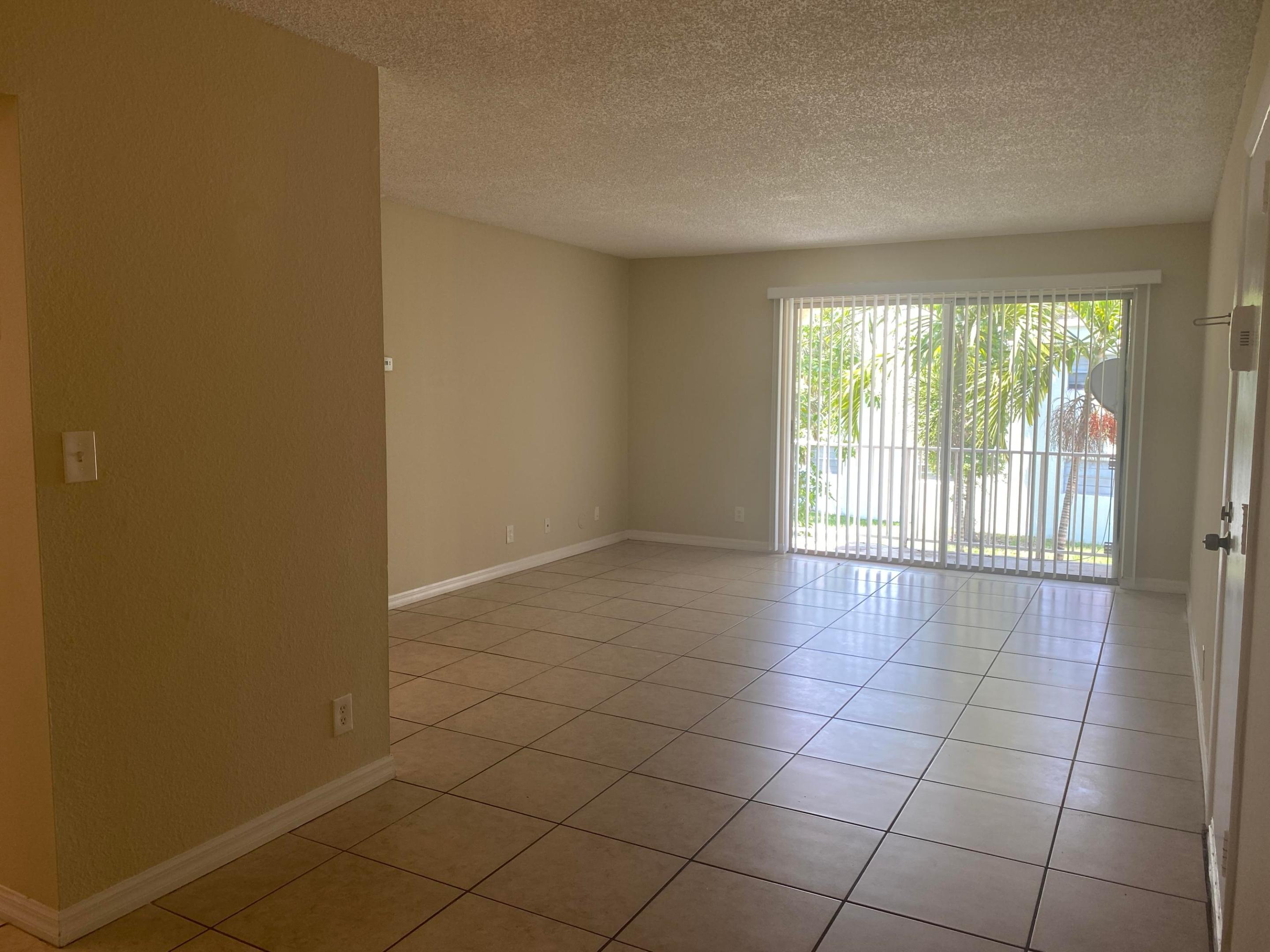 CLEAR LAKE PALMS CONDO - Residential