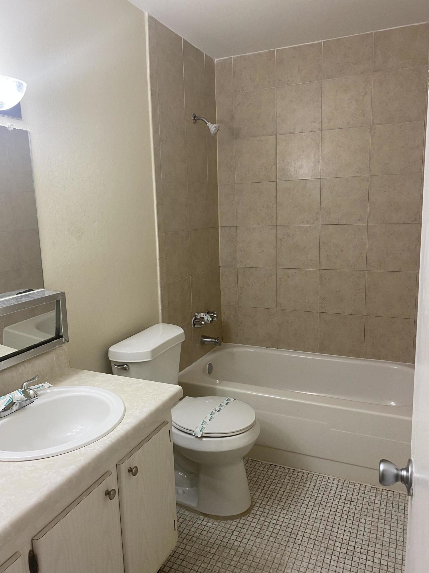 CLEAR LAKE PALMS CONDO - Residential