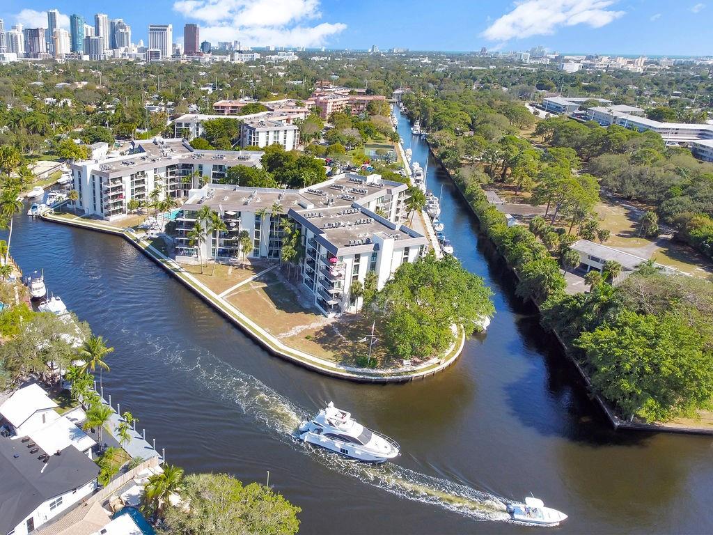 RIVER REACH - Residential