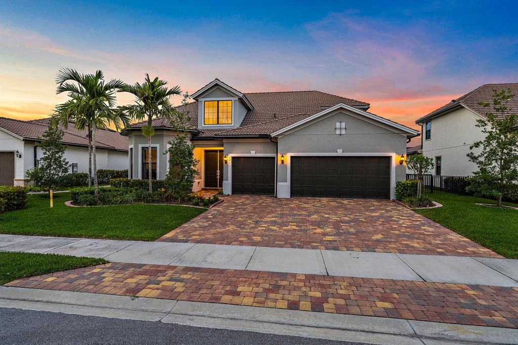 Photo of 141 Blanca Isles Lane Ln, Jupiter, FL 33478 (MLS # R10808180)