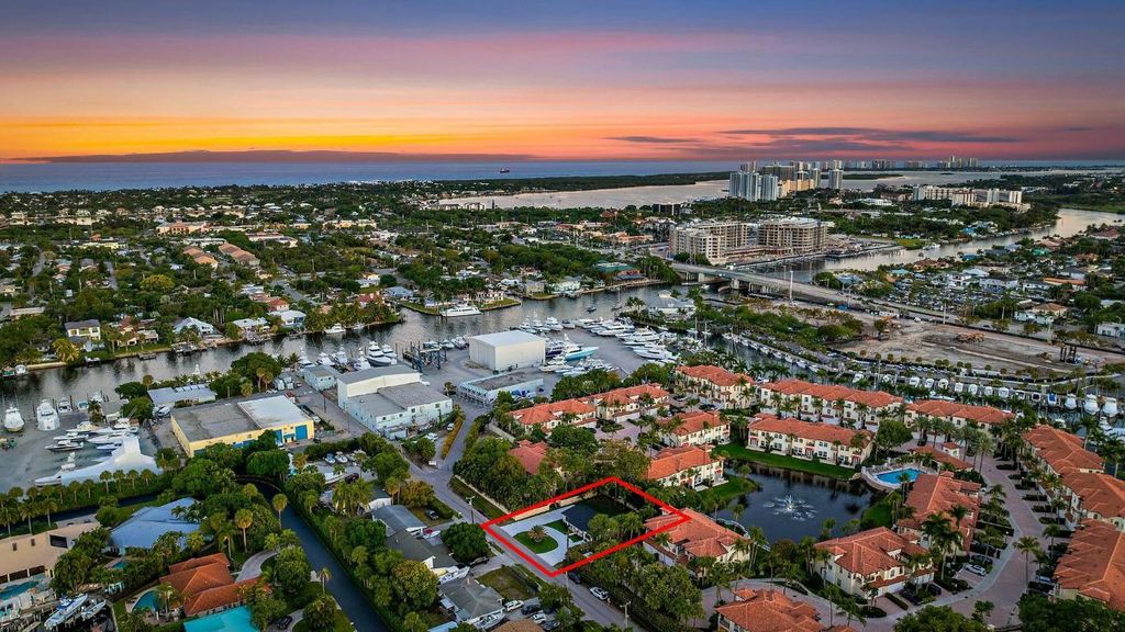 Photo of 2312 Idlewild Road, Palm Beach Gardens, FL 33410 (MLS # R11073907)