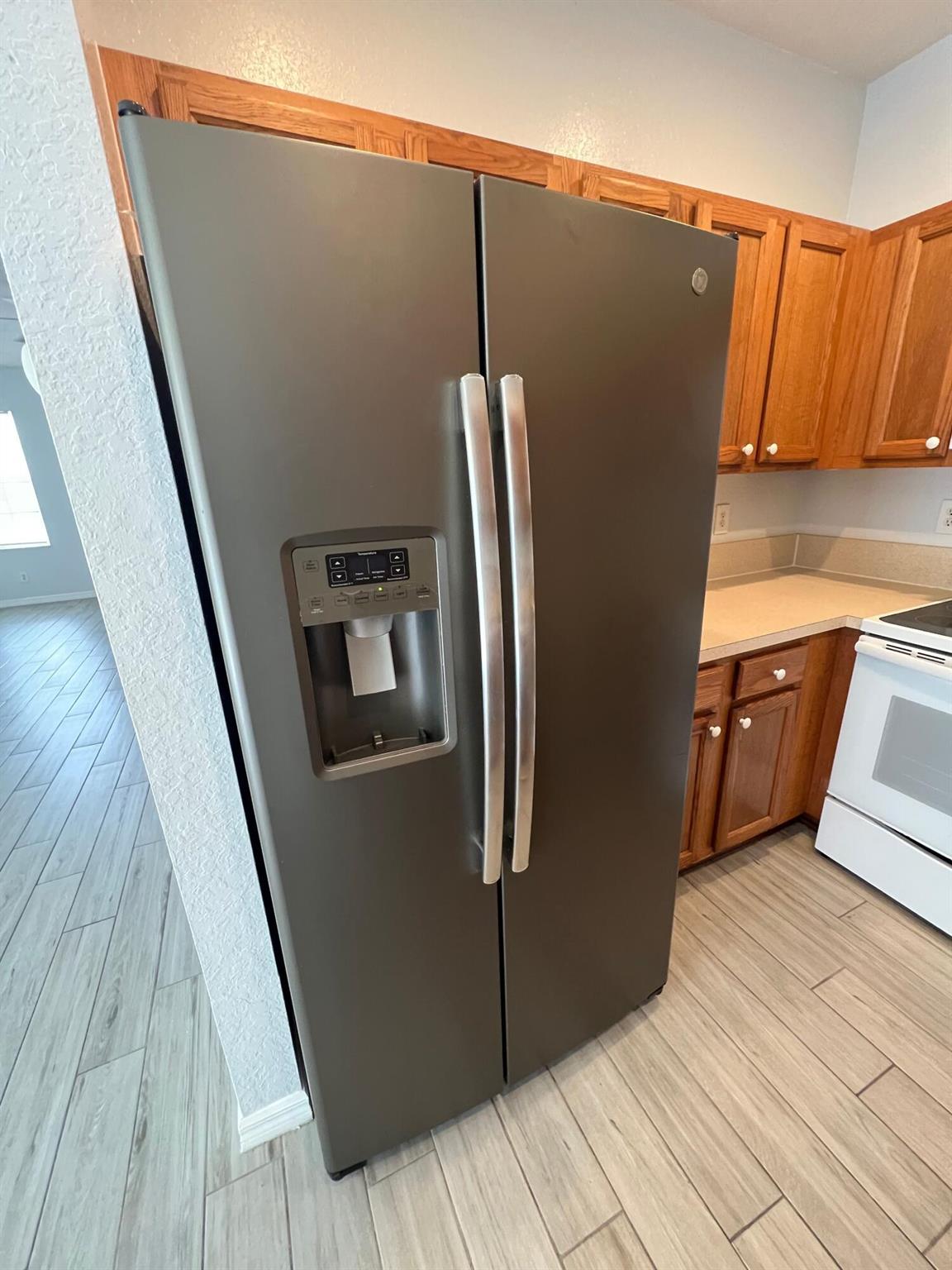EAST LAKE VILLAGE NO 2 - Residential Lease