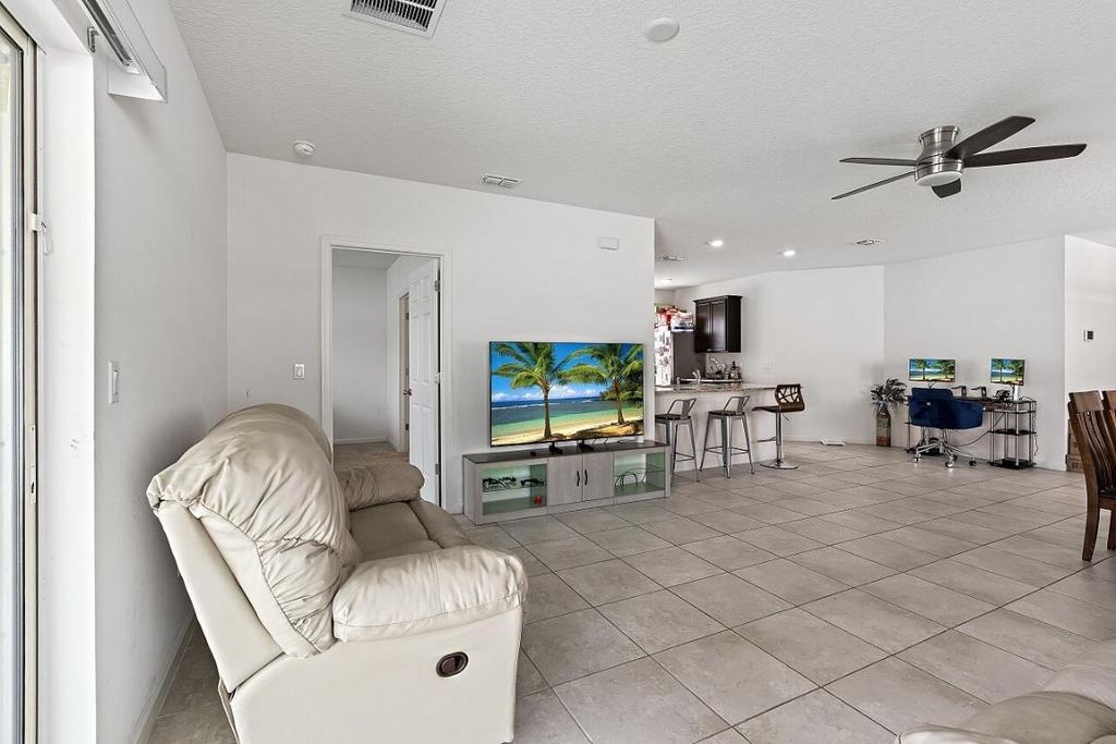 Photo of 11333 SW Patterson Street, Port Saint Lucie, FL 34987 (MLS # R11156087)