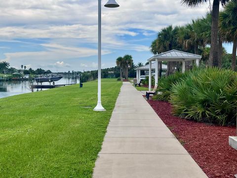 A home in Port St Lucie