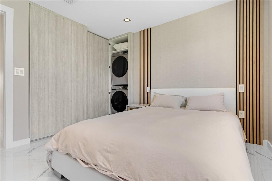 THE DRAKE CONDOMINIUM - Residential Lease