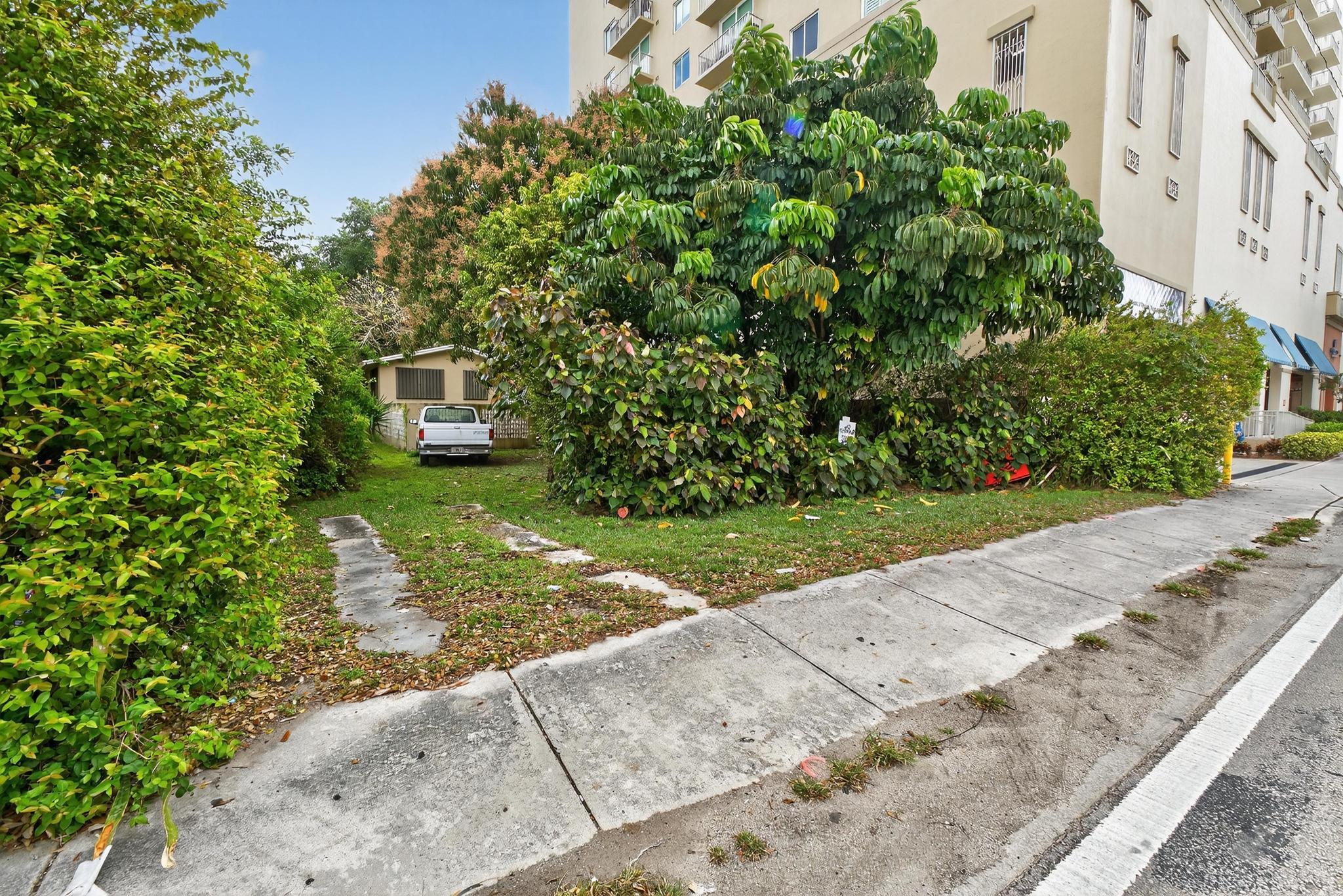 ENGLEWOOD NORTH - Residential