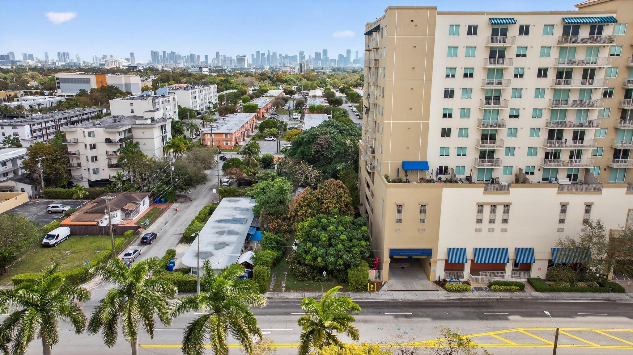ENGLEWOOD NORTH - Residential