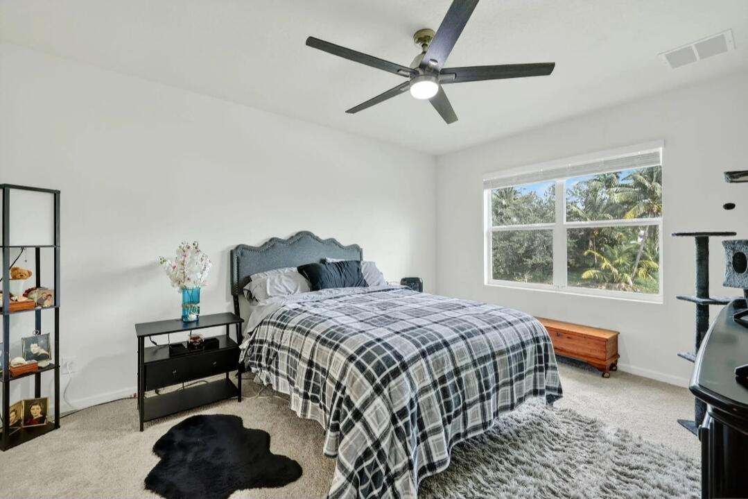 PORT ST LUCIE SECTION 13 - Residential Lease