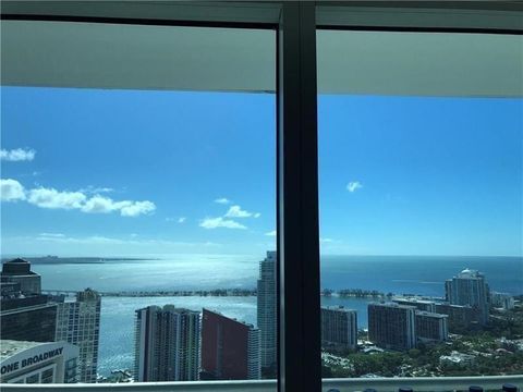 60 SW 13 Street 4801 Miami FL 33130