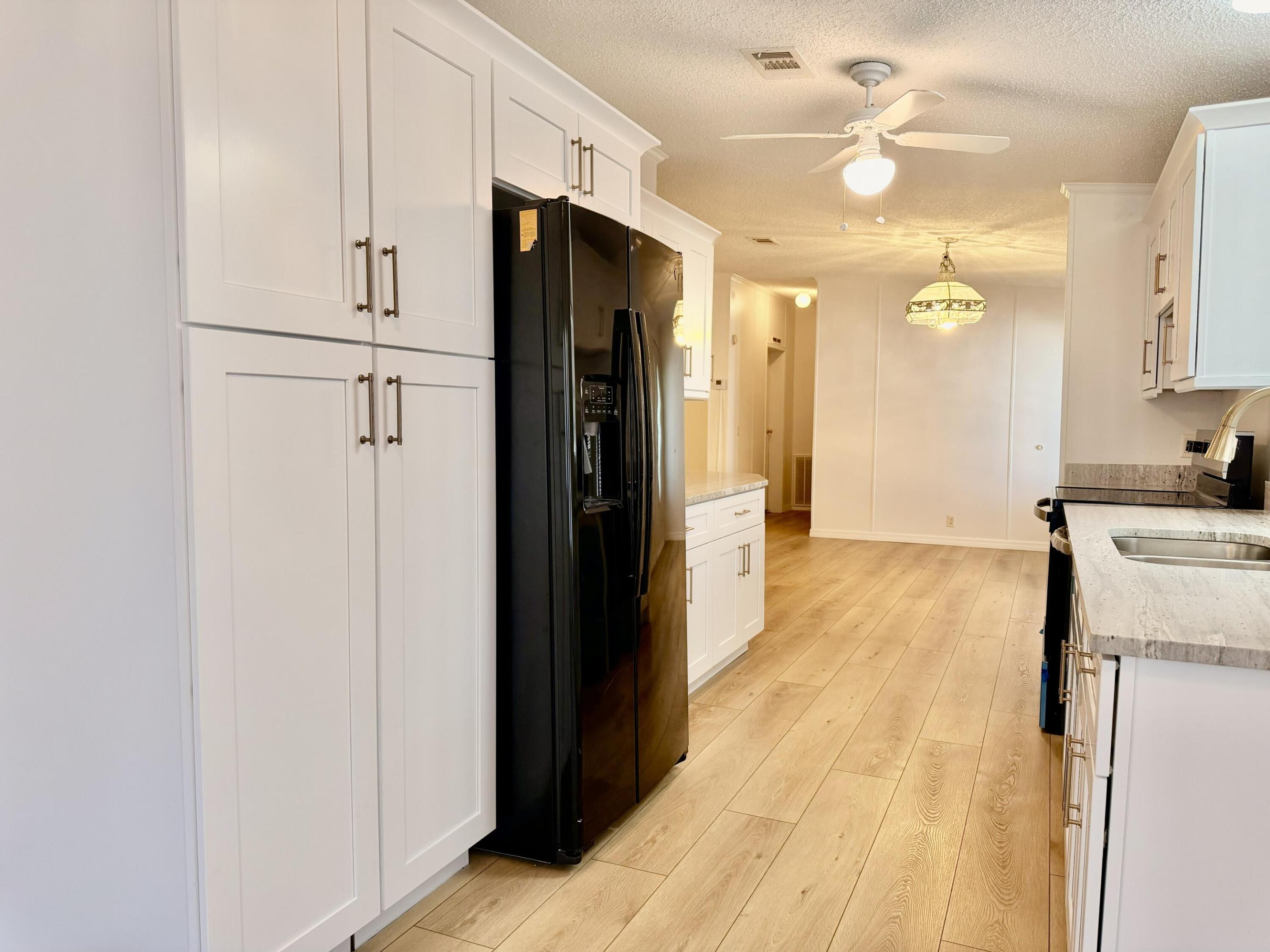 SEMINOLE COVE CONDOMINIUM - Residential