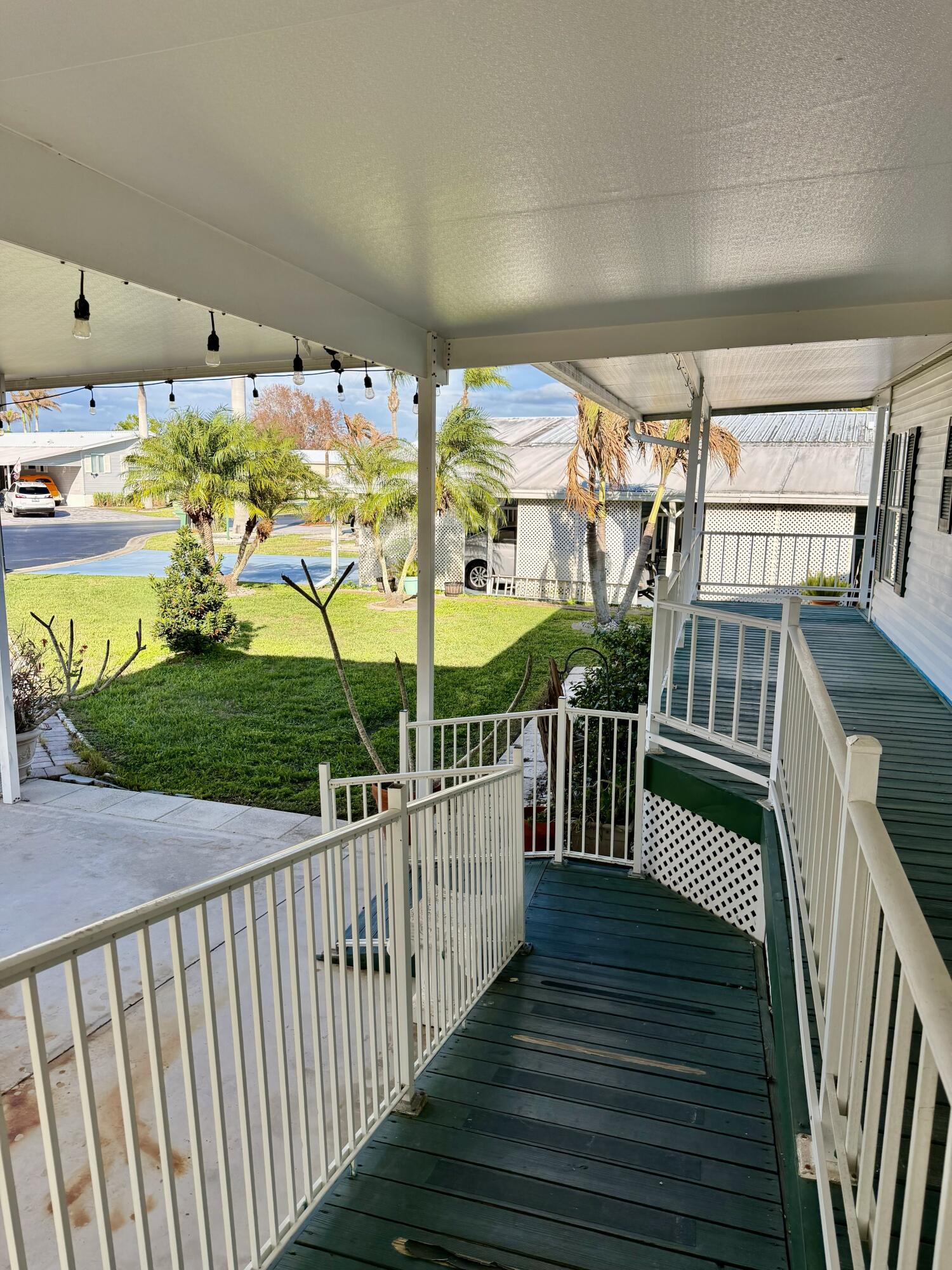 SEMINOLE COVE CONDOMINIUM - Residential