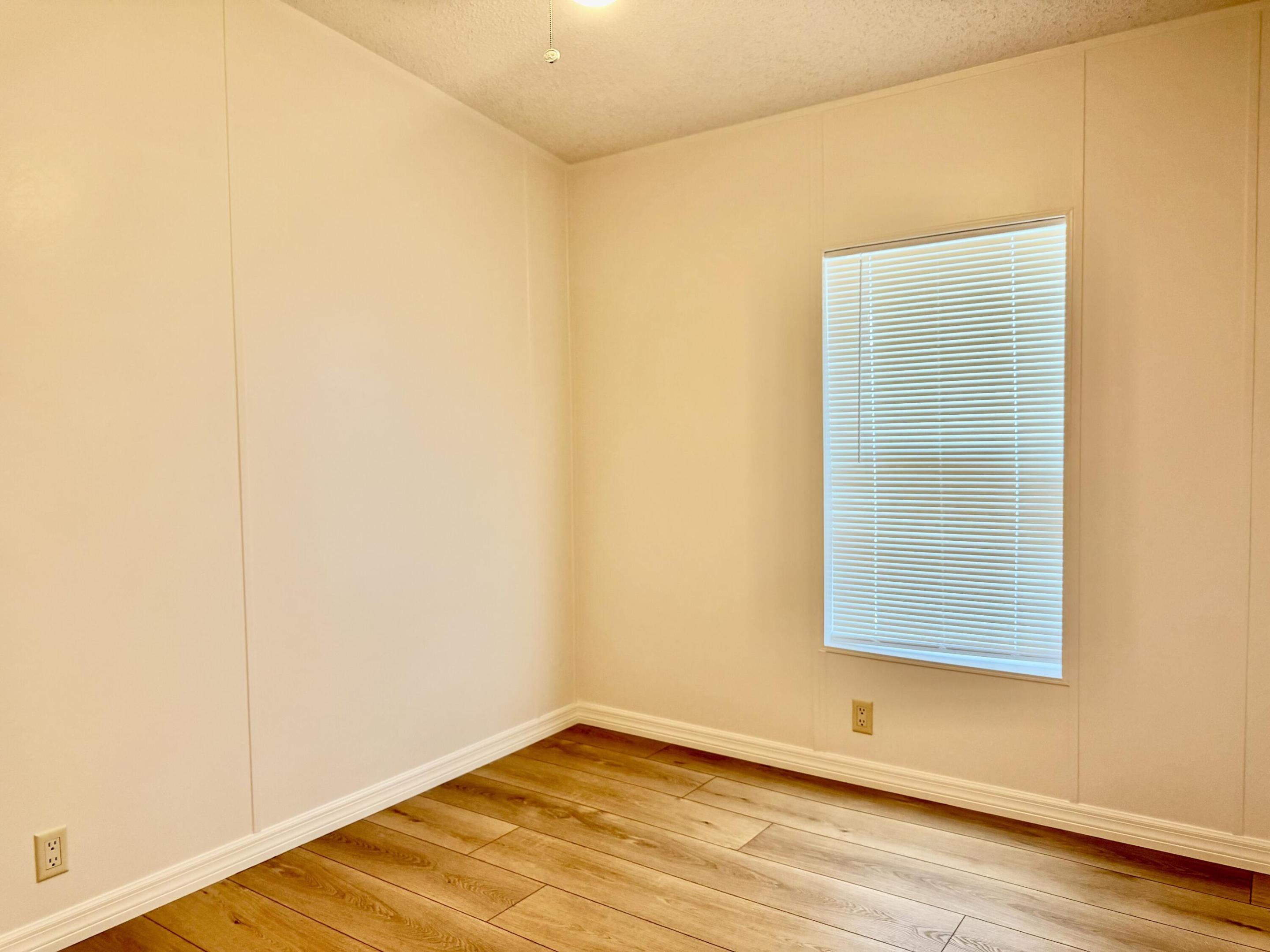 SEMINOLE COVE CONDOMINIUM - Residential