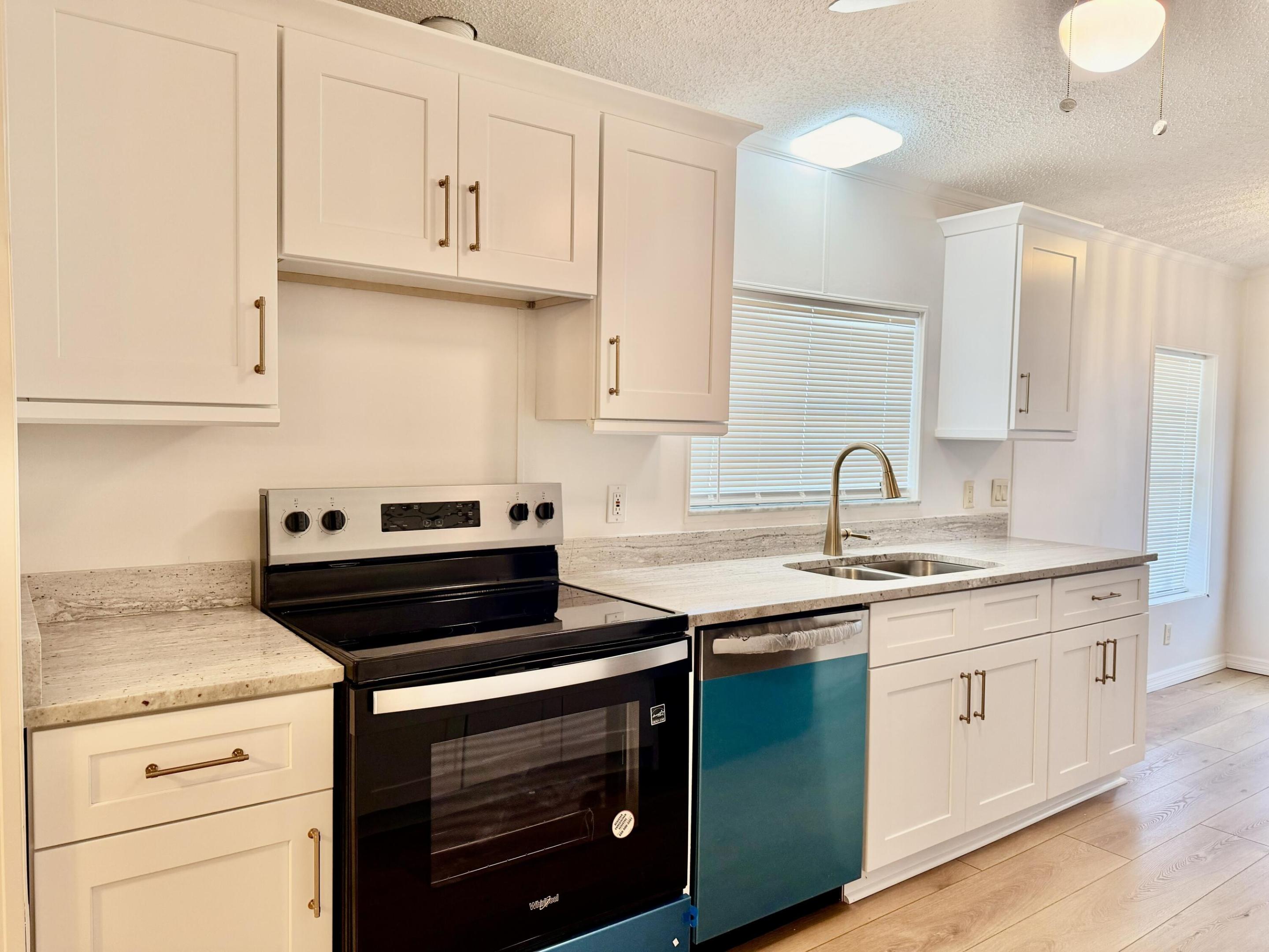 SEMINOLE COVE CONDOMINIUM - Residential