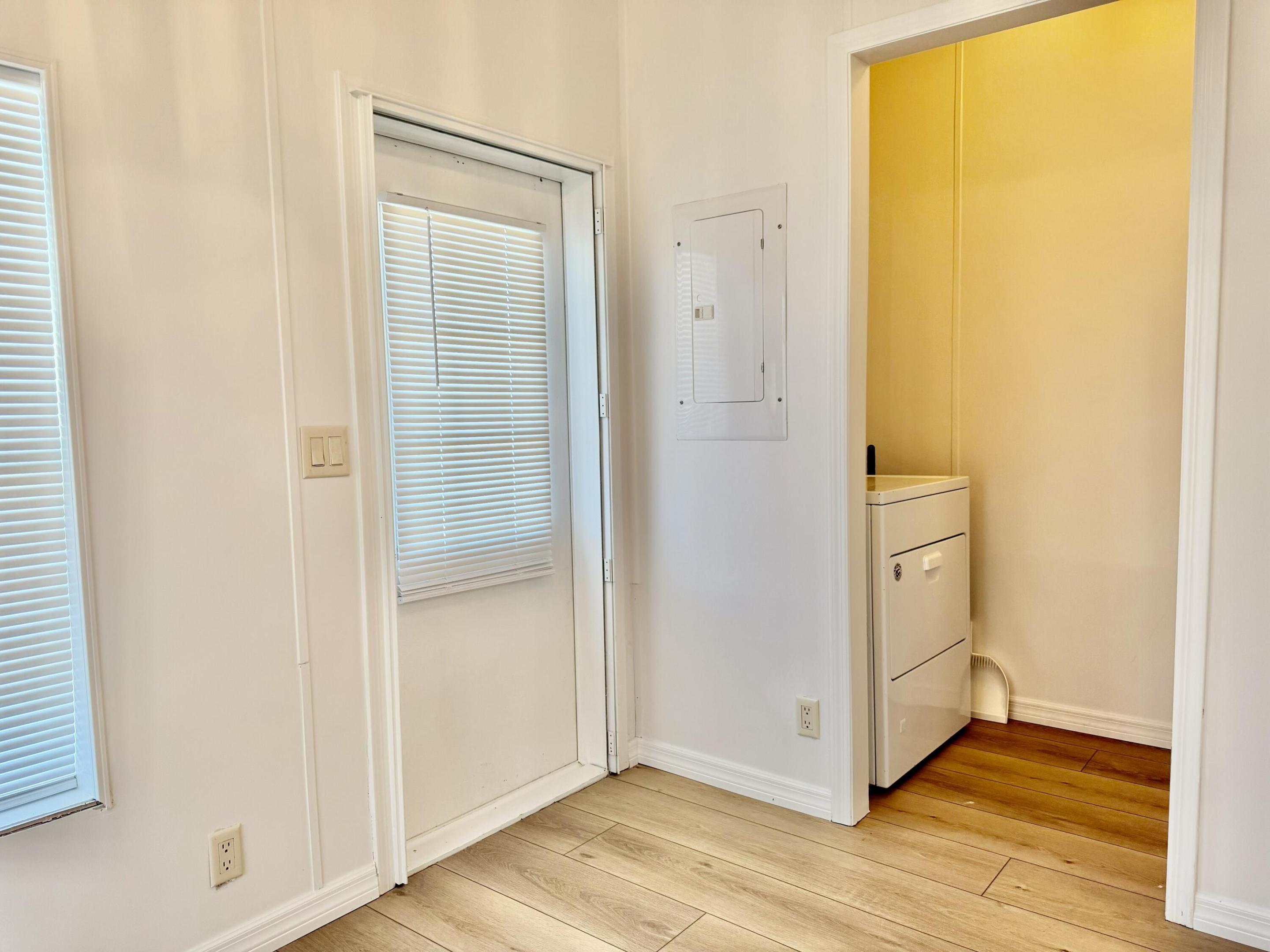 SEMINOLE COVE CONDOMINIUM - Residential